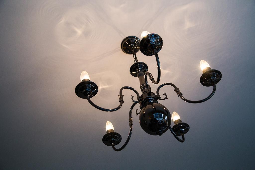Harrogate Elite Living Apartment Bagian luar foto
