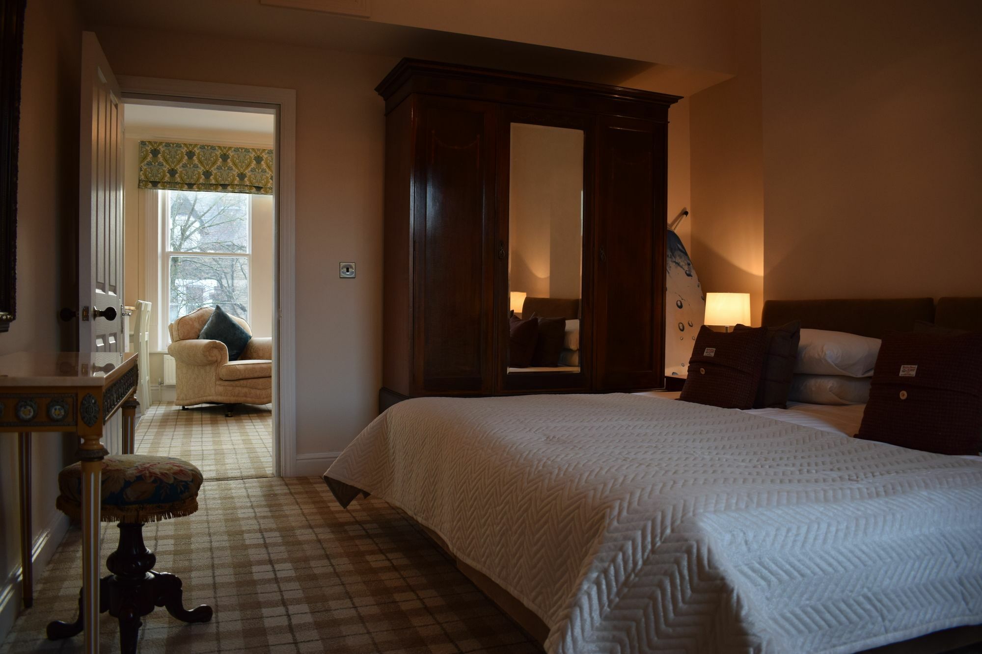Harrogate Elite Living Apartment Bagian luar foto